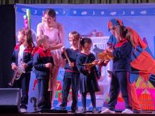 Los alumnos del colegio esclavas disfrutan con el teatro en inglés