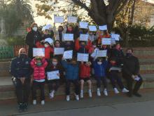 Los alumnos de 5 años del Colegio Esclavas reciben los diplomas de amigos mayores Los alumnos de 5 años del Colegio Esclavas reciben los diplomas de amigos mayores mayores