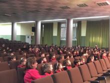 alumnos de infantil del colegio esclavas disfrutan de una tarde de teatro alumnos de infantil del colegio esclavas disfrutan de una tarde de teatro
