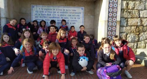 los alumnos de primer ciclo de Primaria realizan una ruta literaria por la ciudad